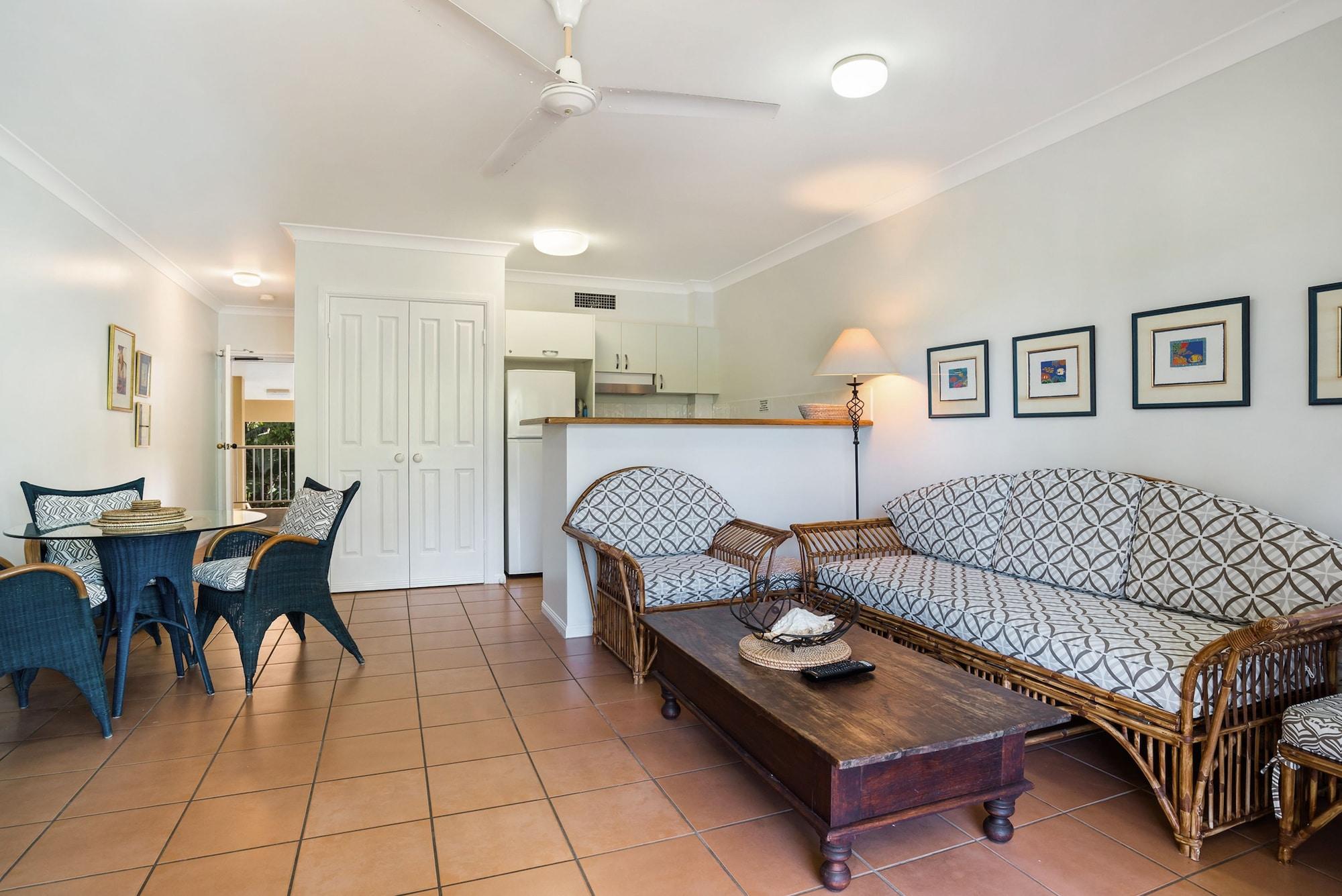 The York Beachfront Holiday Apartments Yorkeys Knob Exterior foto